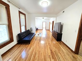 944 W 31st Pl FLOOR 2, Chicago, IL 60608