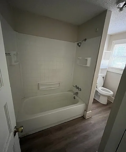 610 W Brazos St #4 — Photo 2