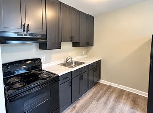 98 Regional Dr #2, Penns Grove, NJ 08069