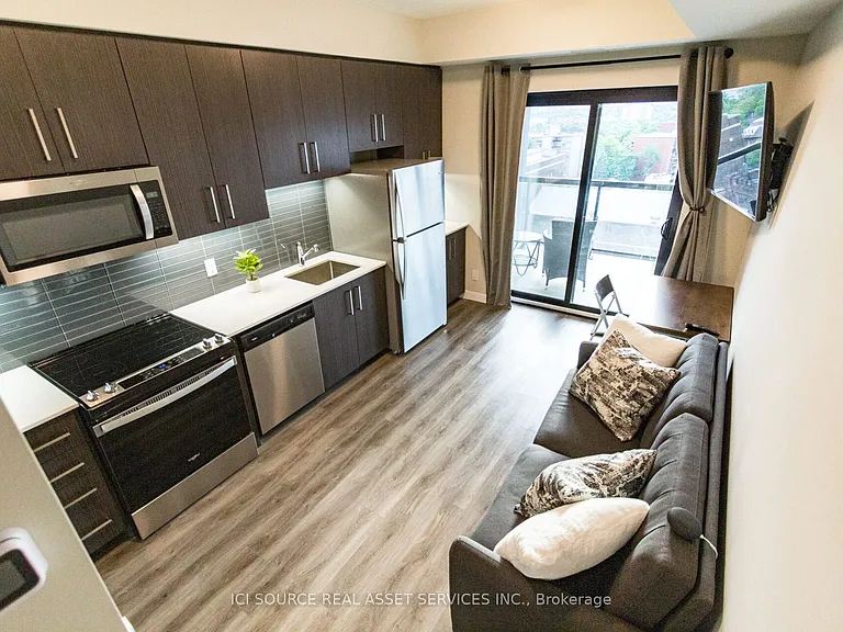 15 Queen St S #1105 — Photo 1