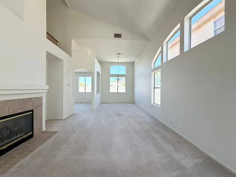 10208 Turin Pl — Photo 3
