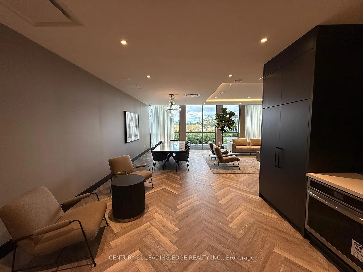 1 bed, $2,000 — Photo 4
