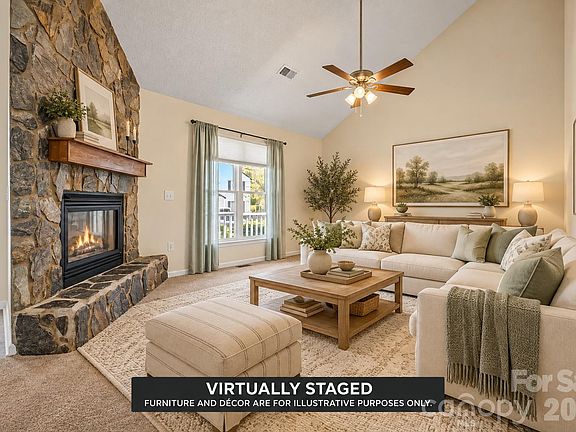 4th image of 152 Sea Island Blvd #30