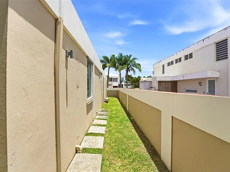 115 Paseo Real — Photo 24