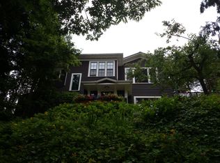 1718 33rd Ave, Seattle, WA 98122