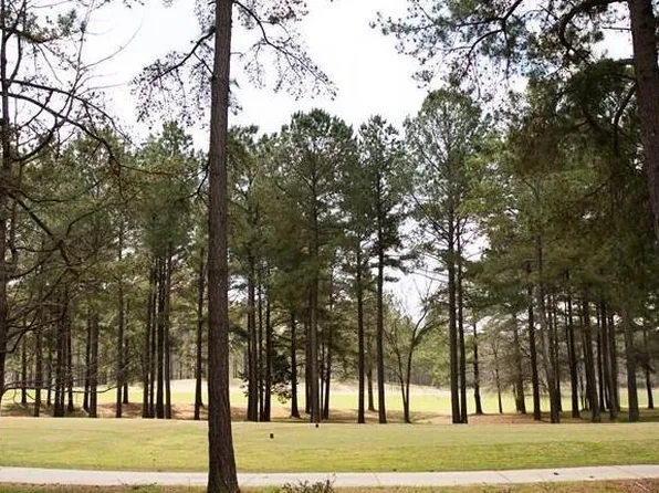 123 Gunnery Ct W, Ninety Six, SC 29666