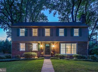 3214 Wake Dr, Kensington, MD 20895