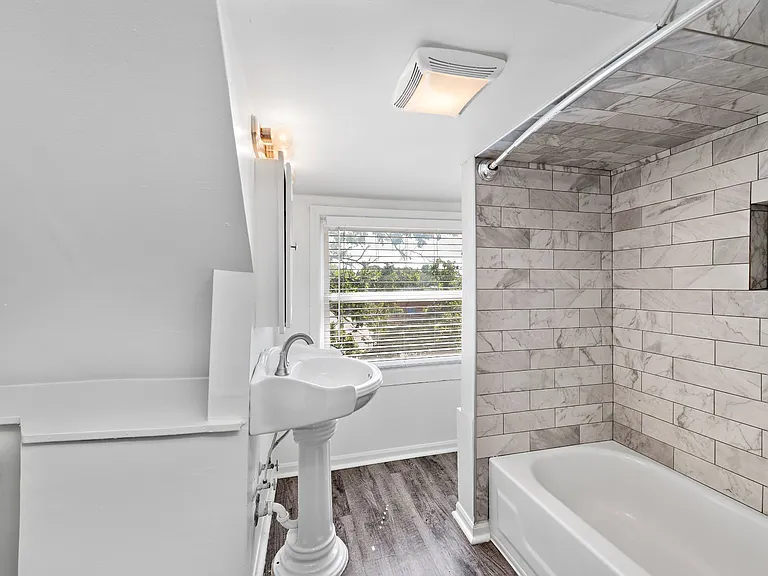 4244 Terrace St — Photo 43