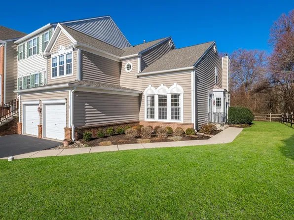 61 Cornerstone Ct, Doylestown, PA 18901