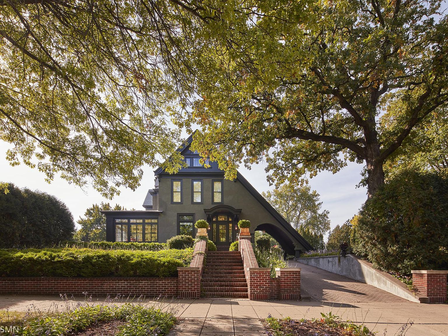 534 Summit Ave, Saint Paul, MN 55102 Zillow