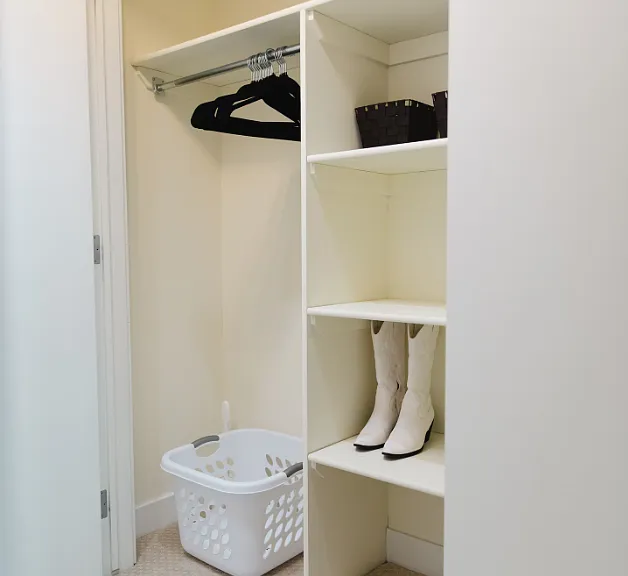 315 24th Ave SW #318 — Photo 8
