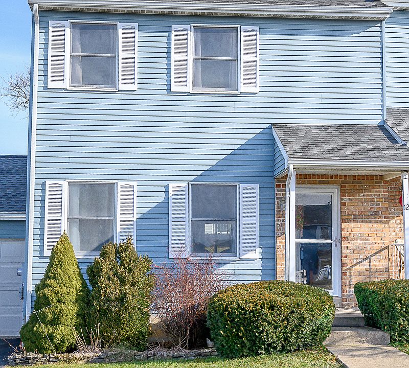 1st image of 12 Princeton Ct