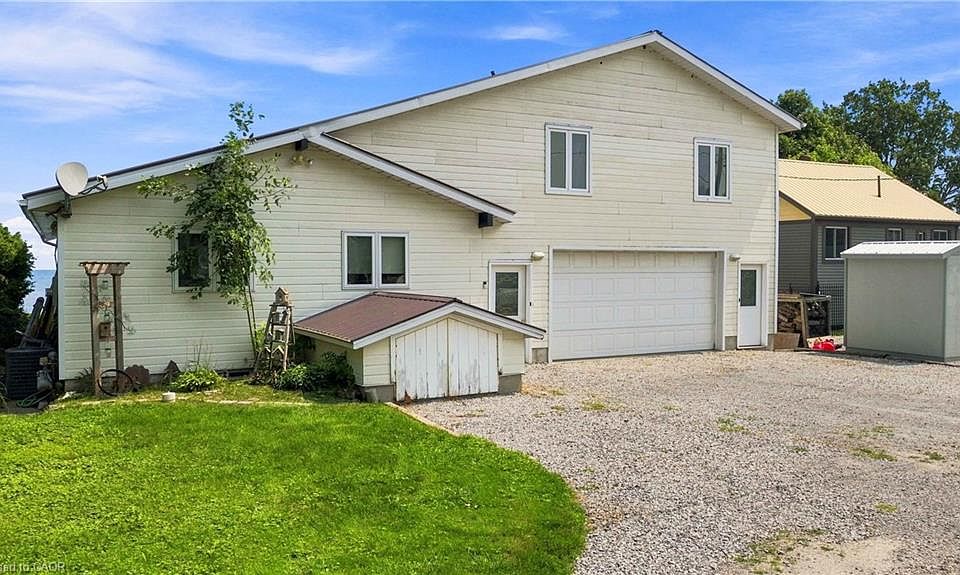 1st image of 12 Hamdun Ln