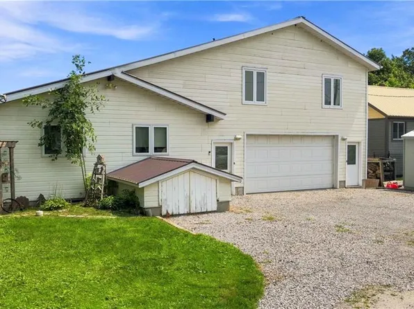 12 Hamdun Ln, Walpole, ON N0A 1P0