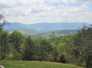 1036 Lee Station Mountain Rd, Pikeville, TN 37367