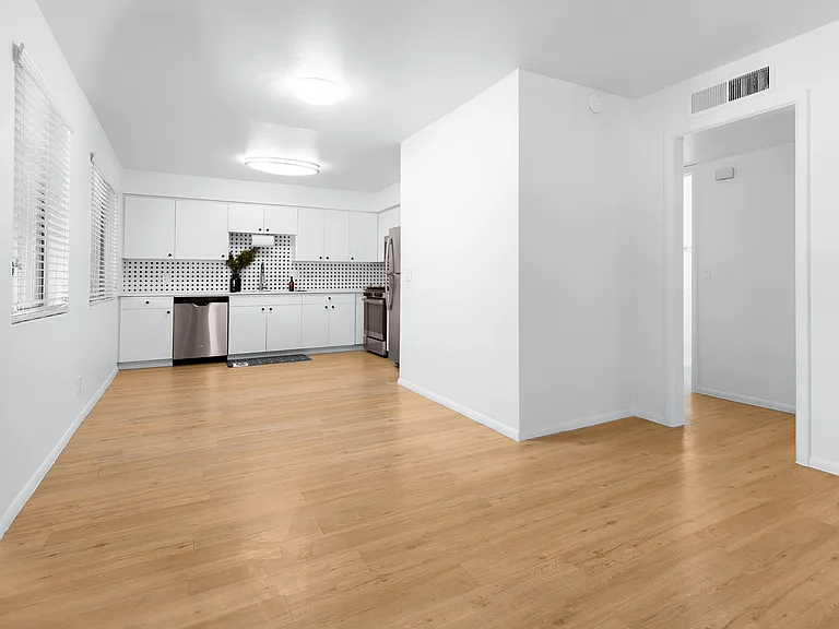 The Parker — Photo 12