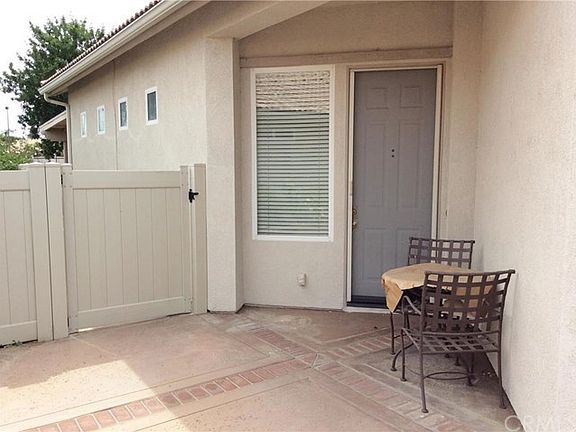 4th image of 857 Twin Hills Dr