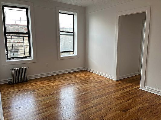 2nd image of 601 W 189th St #55