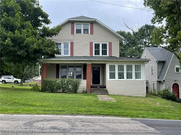 181 Friendship Dr, New Concord, OH 43762