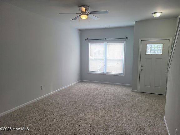 3rd image of 139 Buckhorn Ave