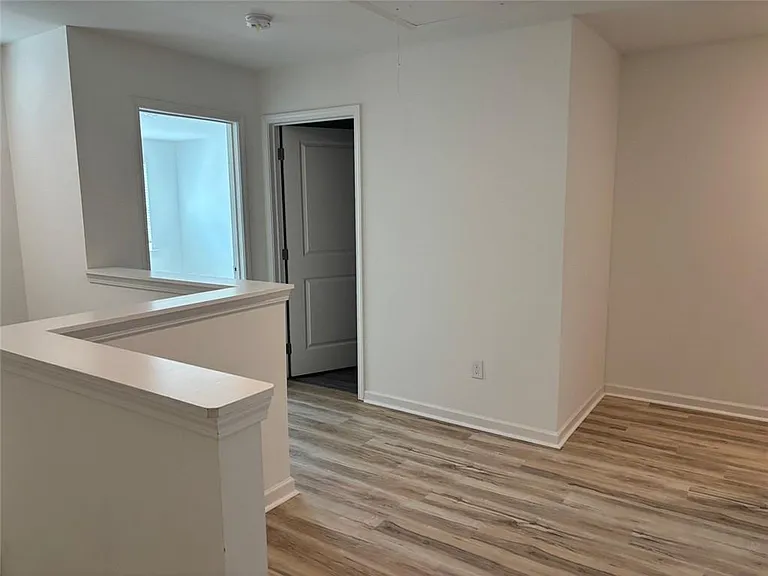 199 Peregrine Point — Photo 10