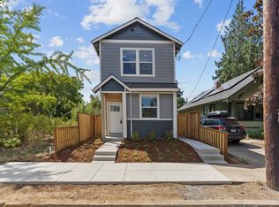 7052 NE Irving St UNIT A, Portland, OR 97213