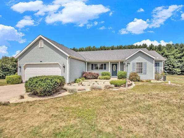 3835 Gateway Ln, Niles, MI 49120