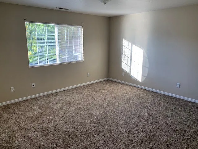 1735 W 540 N #801 — Photo 8