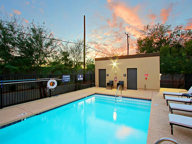 Luxana Apartments — Photo 70