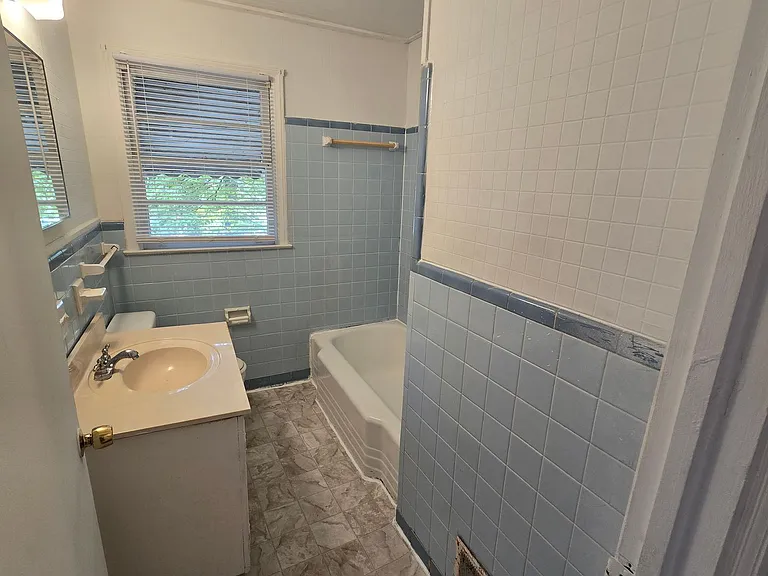 2102 Long Shadow Ln — Photo 18