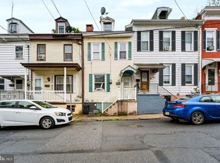 807 W Norwegian St, Pottsville, PA 17901