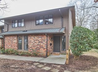 506 Oak Tree Dr, Chapel Hill, NC 27517