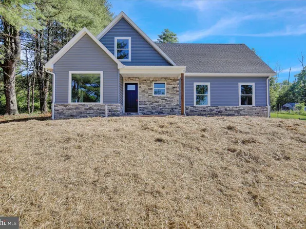 4545 Painted Sky Rd, Reading, PA 19606
