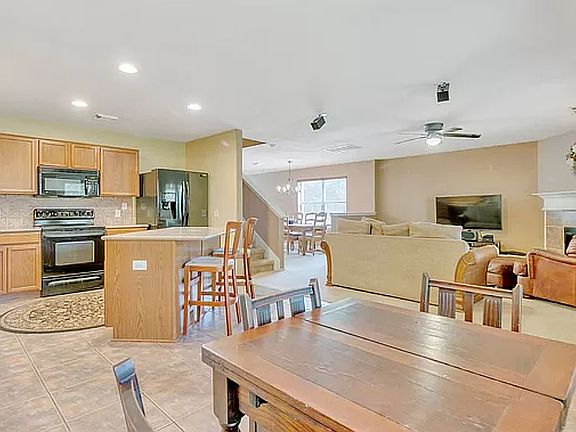 2nd image of 20311 Blue Trinity