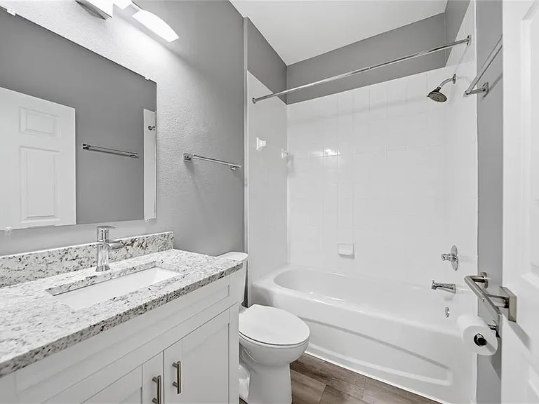 5610 Golden Isles Dr — Photo 15