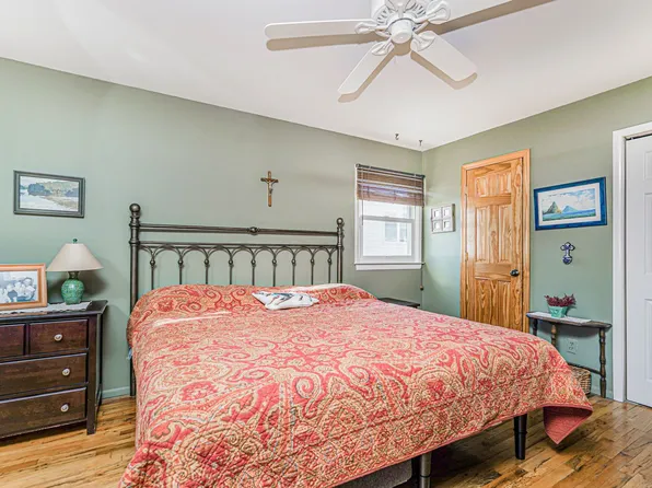 731 Rathbun Avenue image 12 of 33