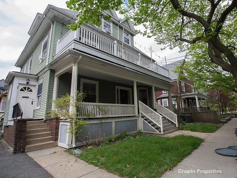 15 Kenwood St #1 — Photo 14