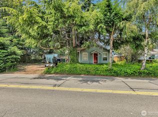 2209 Talbot Rd S, Renton, WA 98055