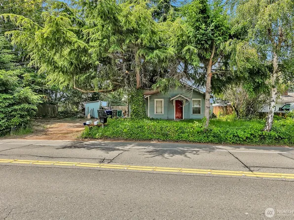 2209 S Talbot Road, Renton, WA 98055