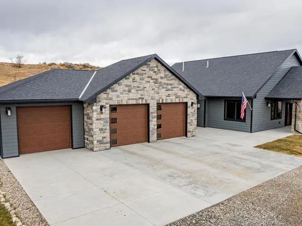 33 Justice Ln, Cody, WY 82414