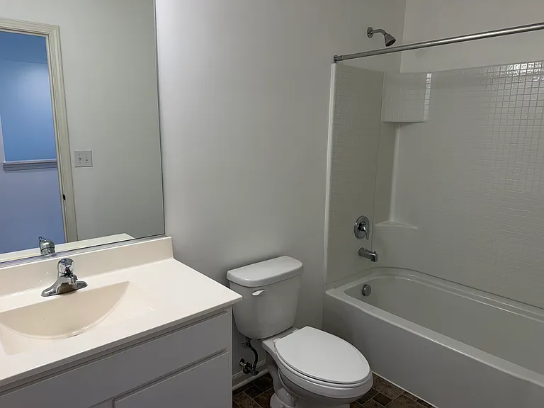 345 Hemlock Ln — Photo 13