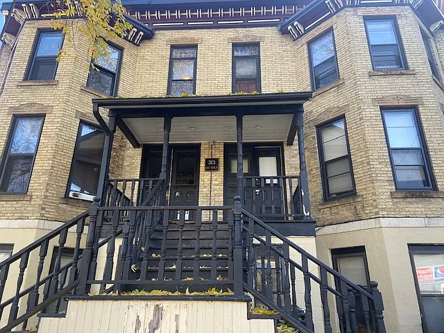 313 E Mifflin St #4 — Photo 13
