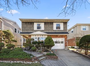 5734 Hewlett St, Little Neck, NY 11362