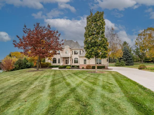 1003 North Cypress COURT, Hartland, WI 53029