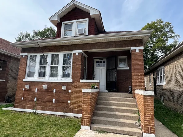 4210 W Walton St, Chicago, IL 60651