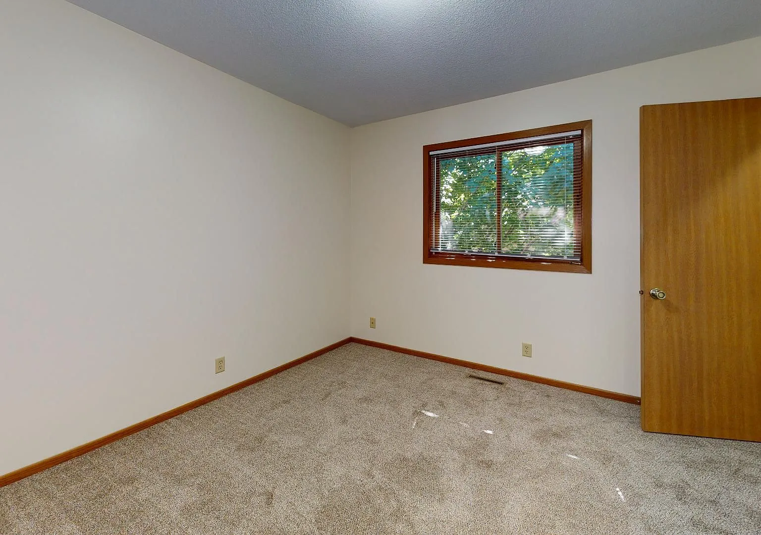 South Villas — Photo 4