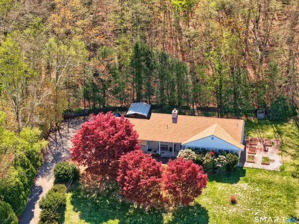 41 Trout Brook Dr, Naugatuck, CT 06770