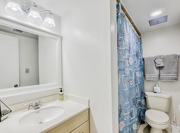 5th image of 5300 Ocean Beach Blvd APT 304