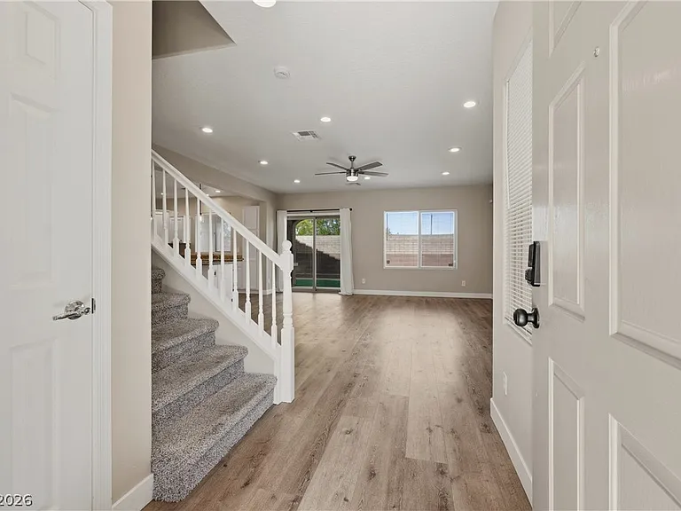 6840 Sumatra St — Photo 2