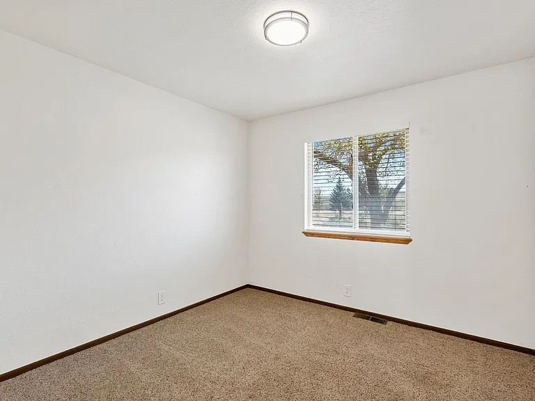 11375 Heartpine St — Photo 7